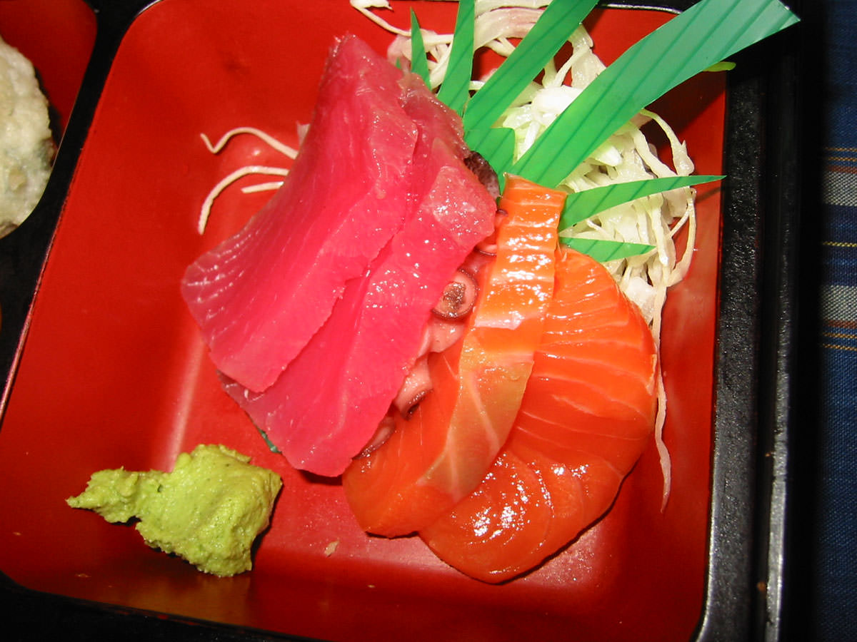 Click to see larger version of Mixed sashimi