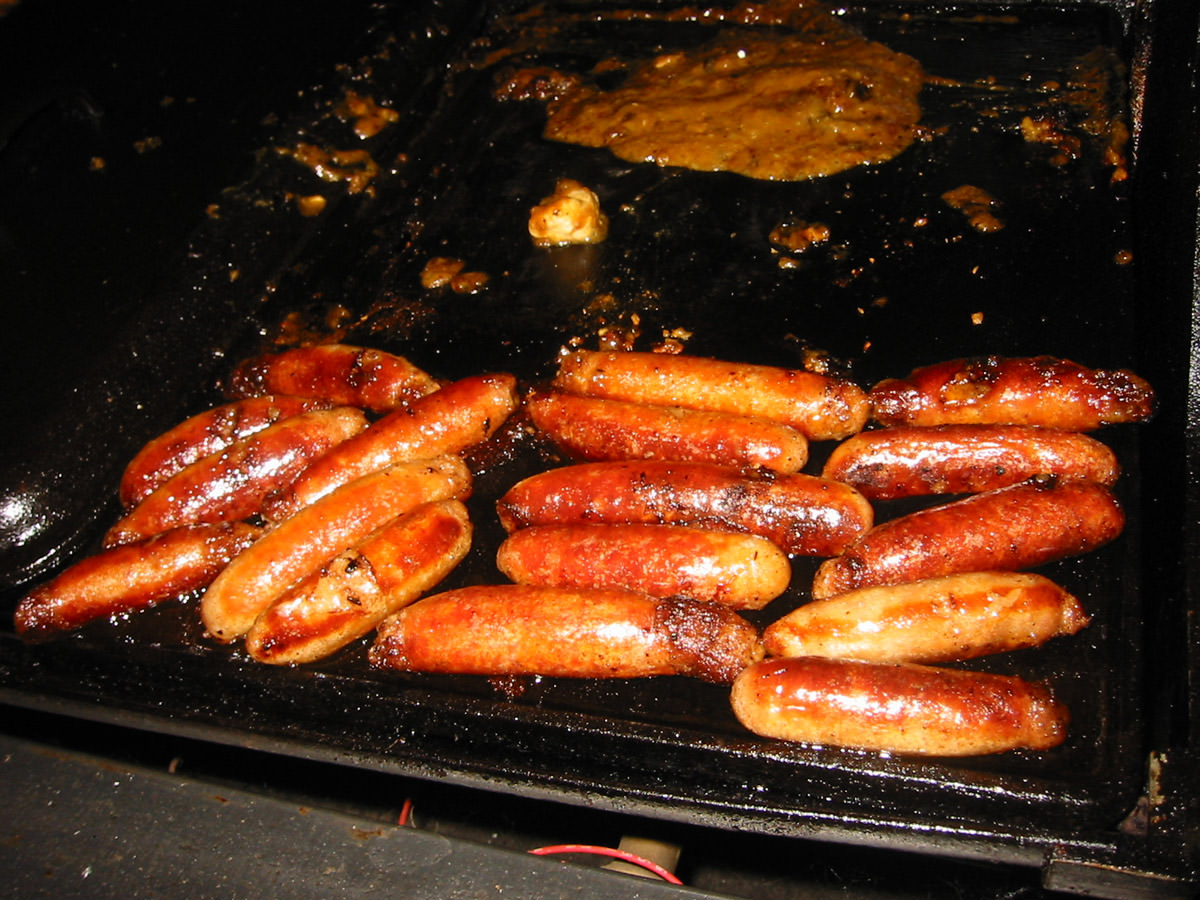 Sausages on the barbie