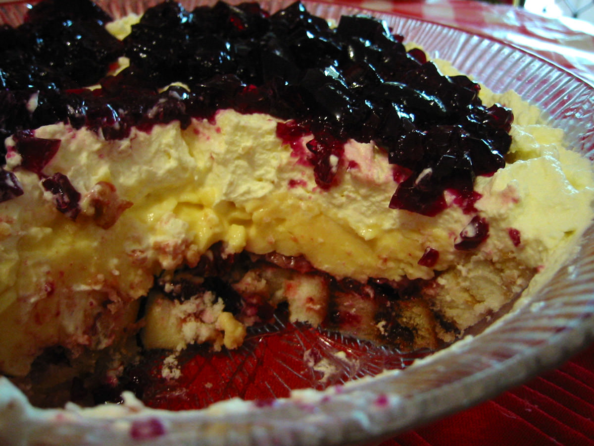Trifle innards layers shot