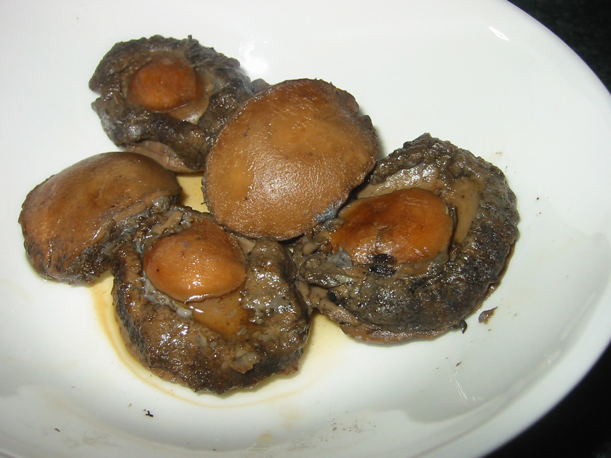 Cooked abalone