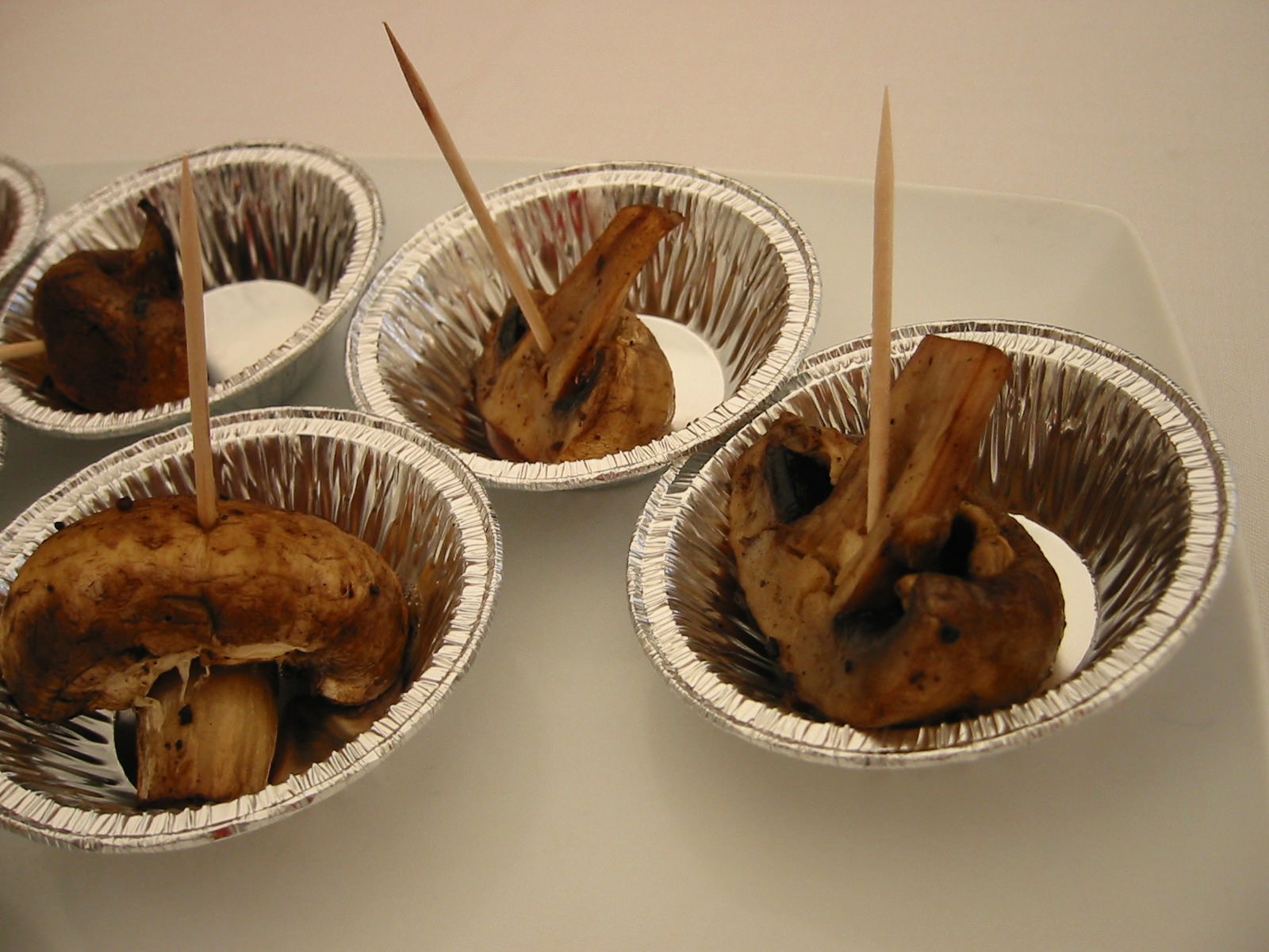 Barbecued mushroom samples