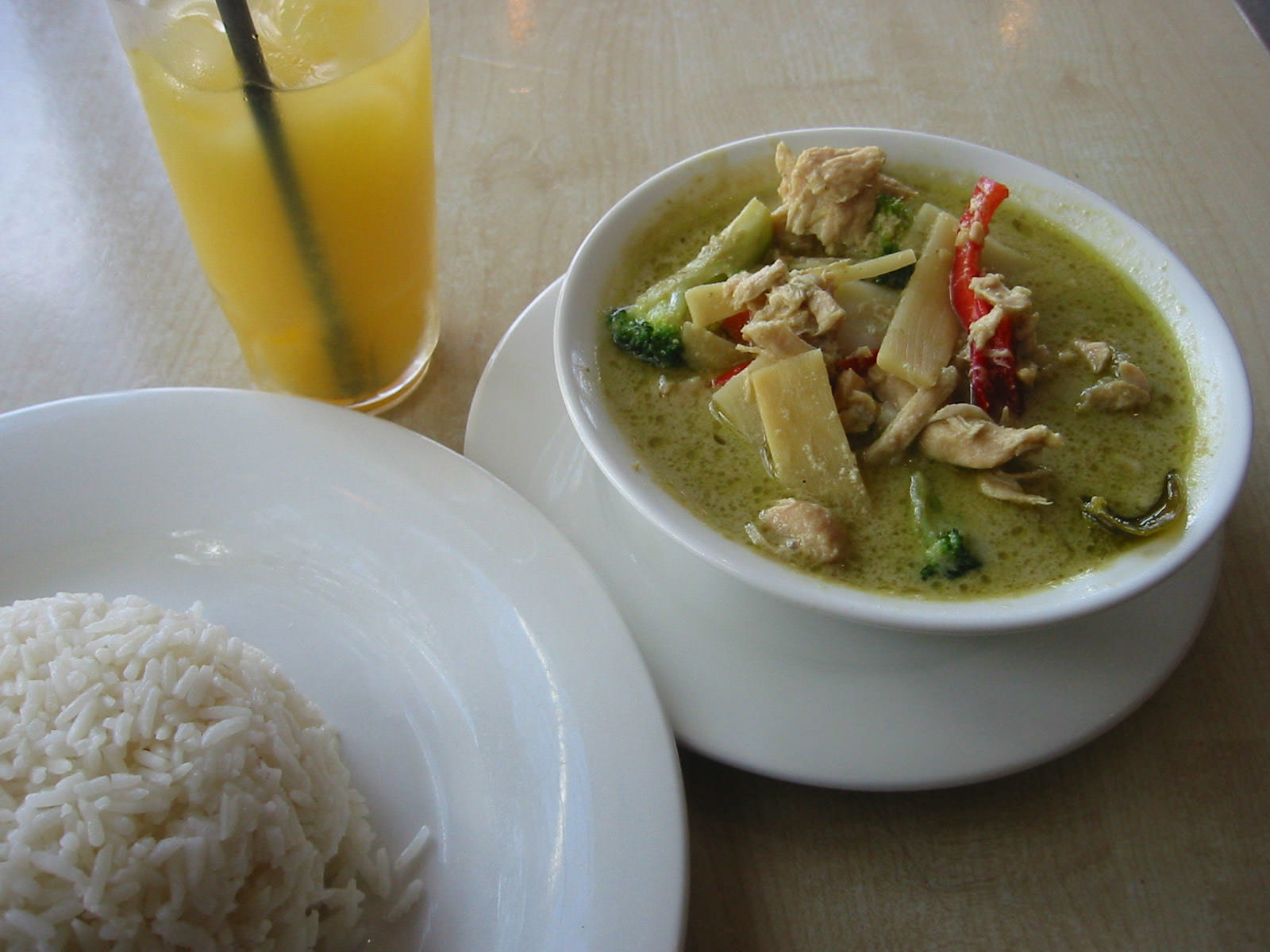 Green curry chicken rice
