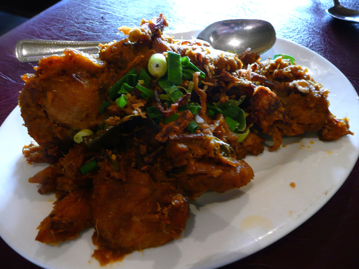 Chicken rendang