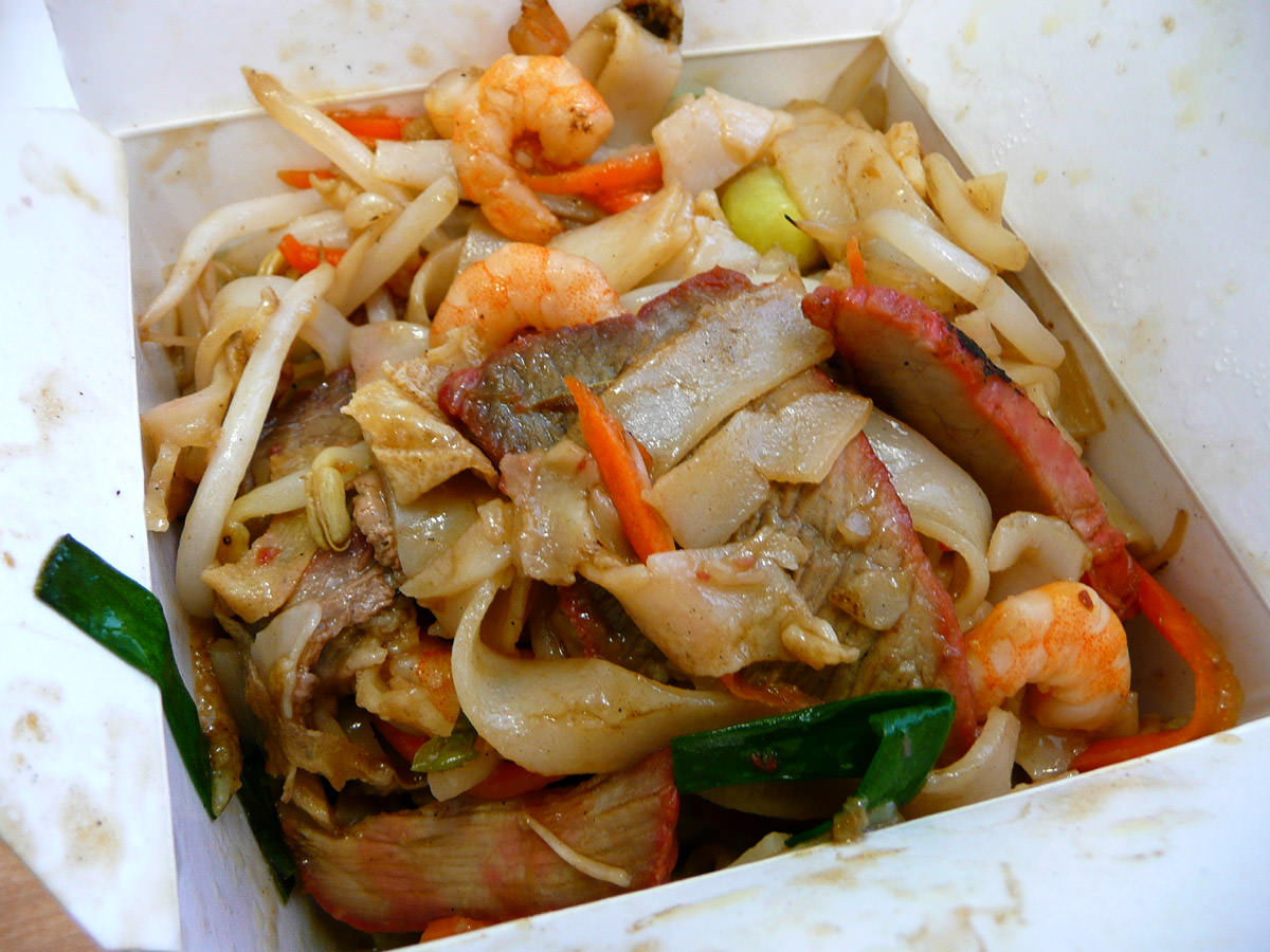 Fried kway teow