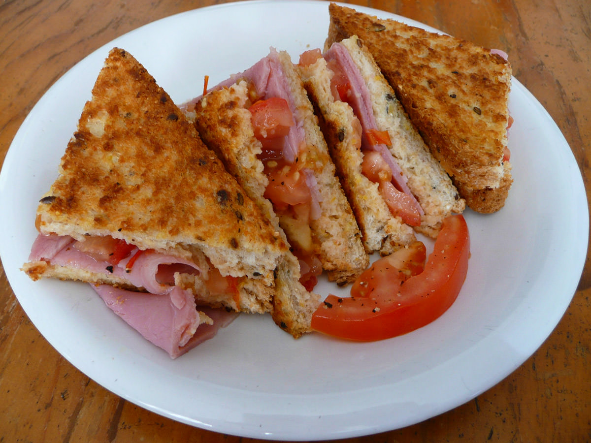 Ham and tomato toasted sandwich