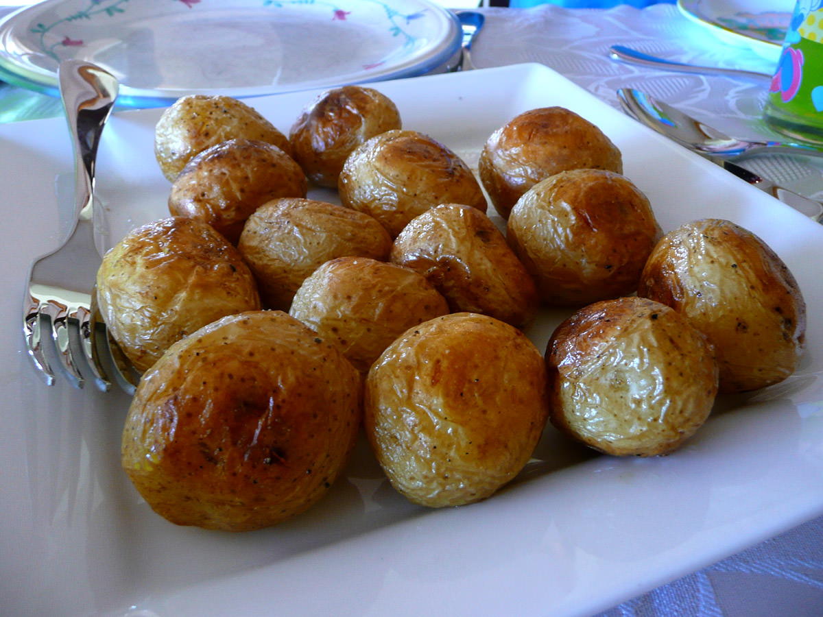 Ovenbaked potatoes