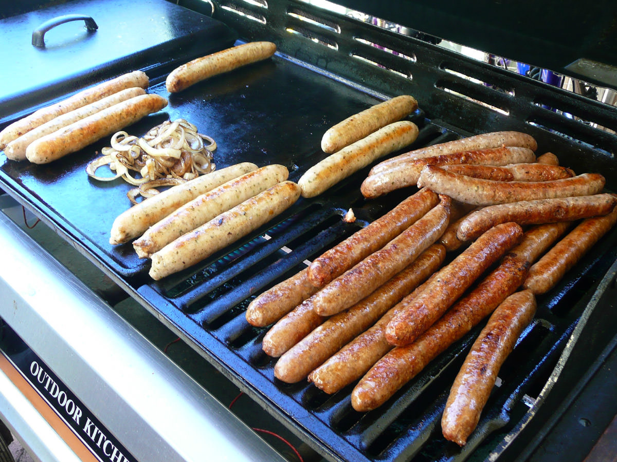Sausages and onions on the barbie