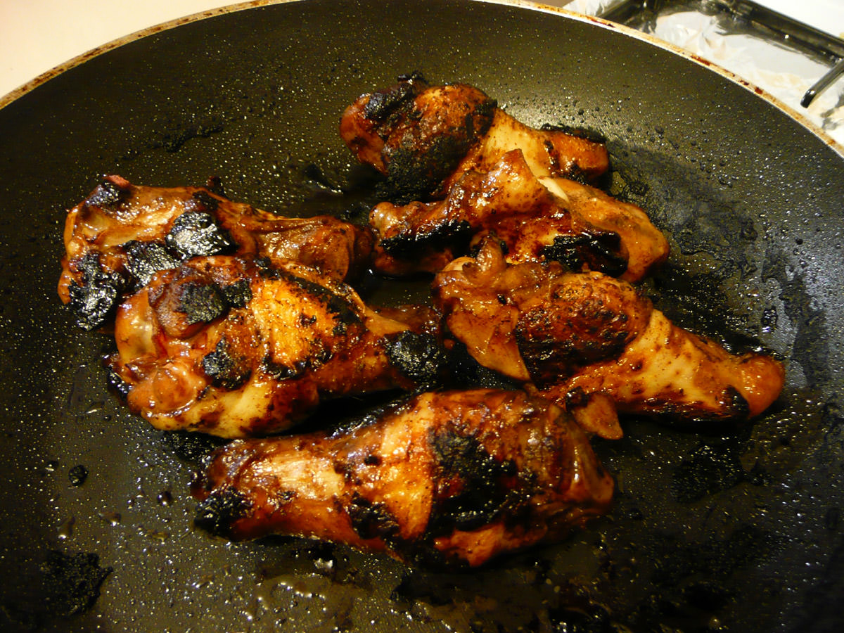Panfried teriyaki-marinated chicken for bento