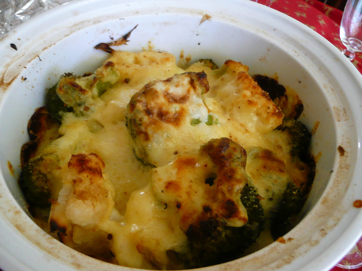 Broccoli and cauliflower cheese