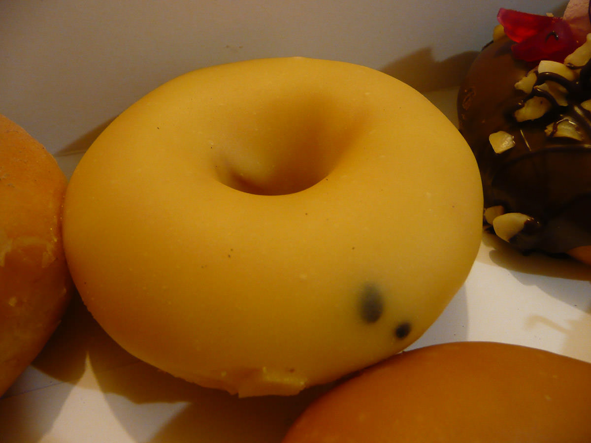 Passionfruit donut
