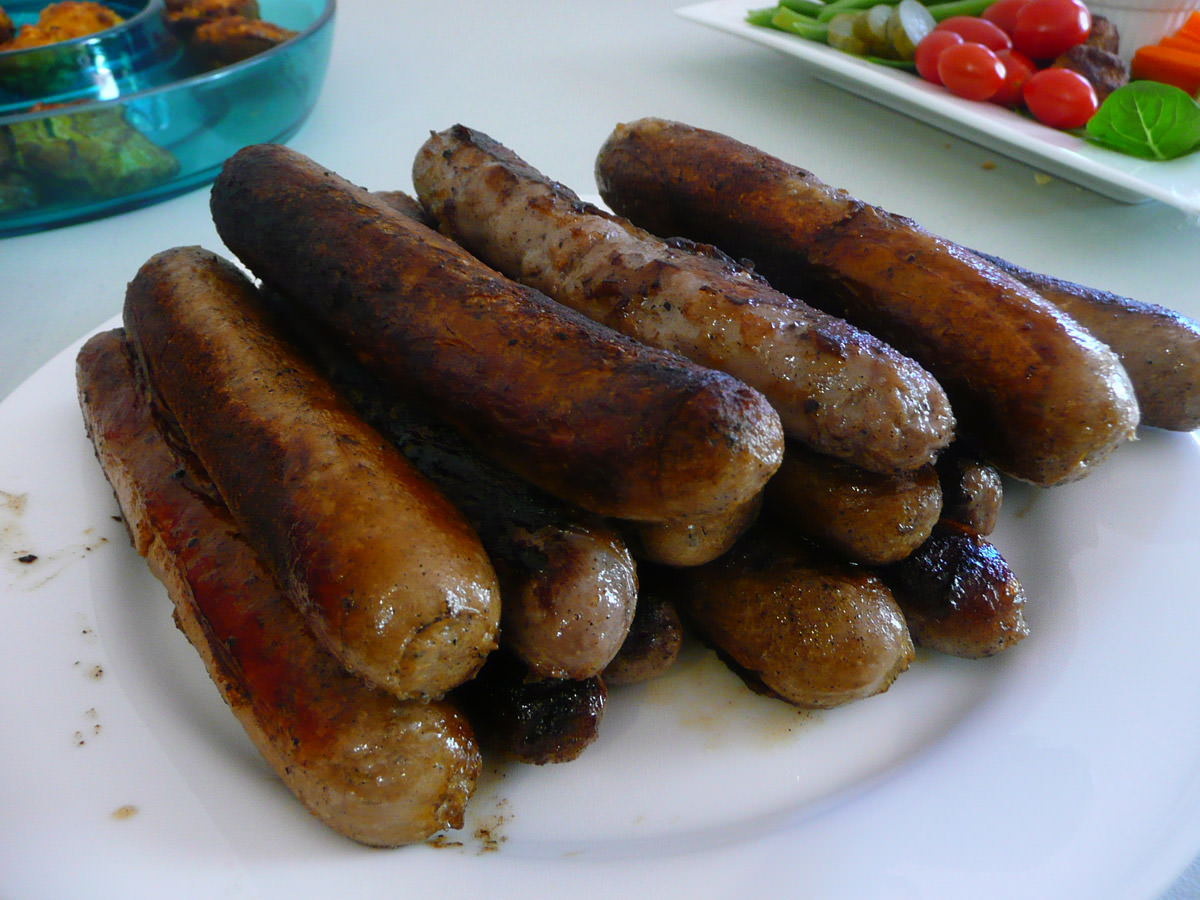 A plate of sausages