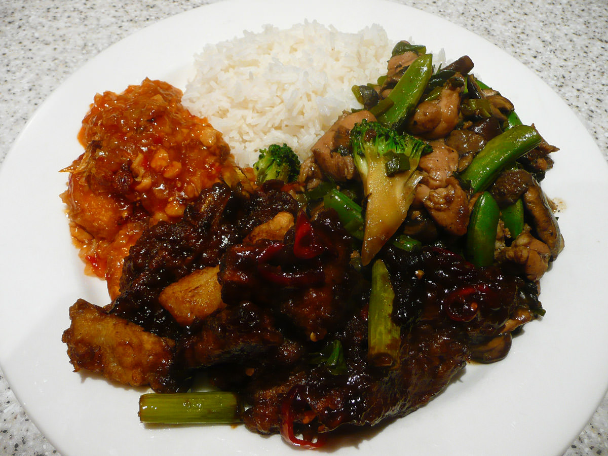 Chinese leftovers with fresh rice and a new chicken dish