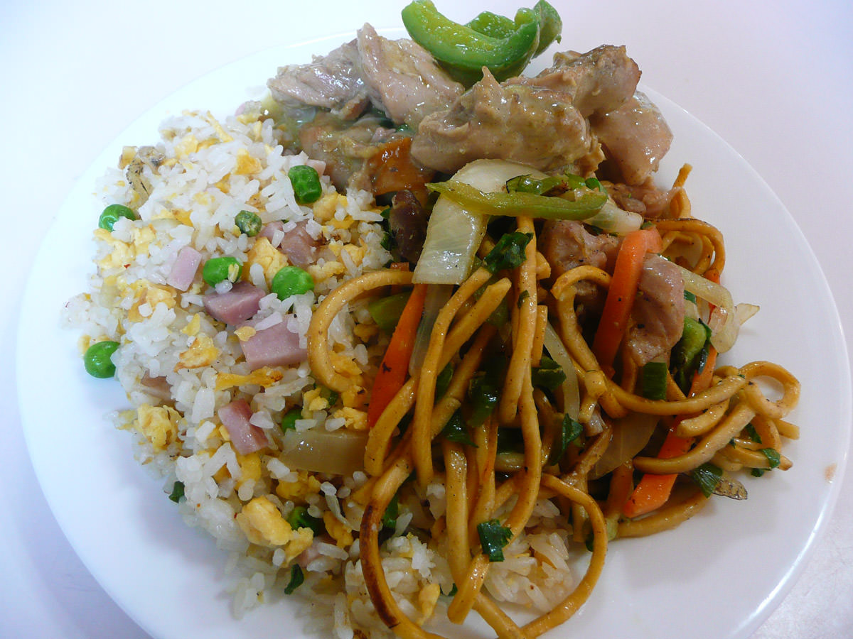 Chicken noodles, Thai green curry, fried rice