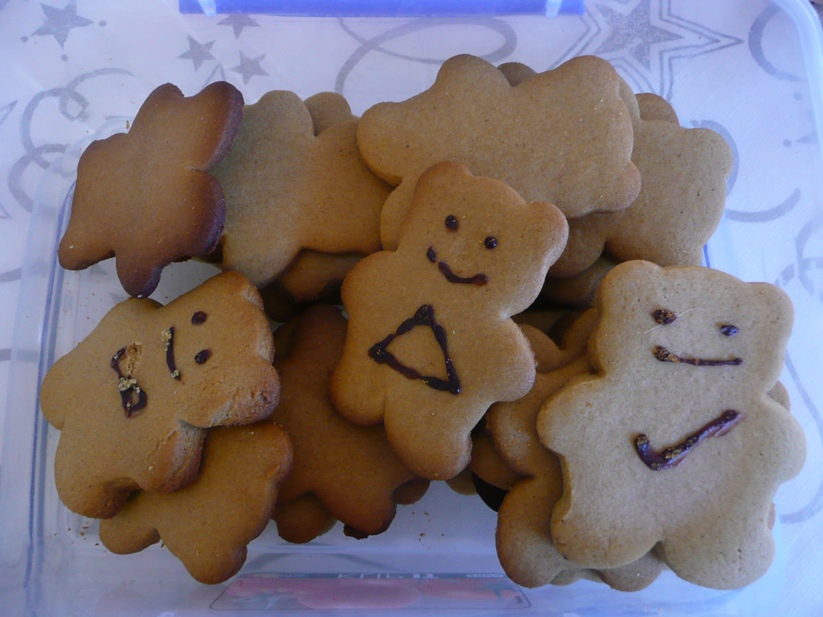 Gingerbread bears