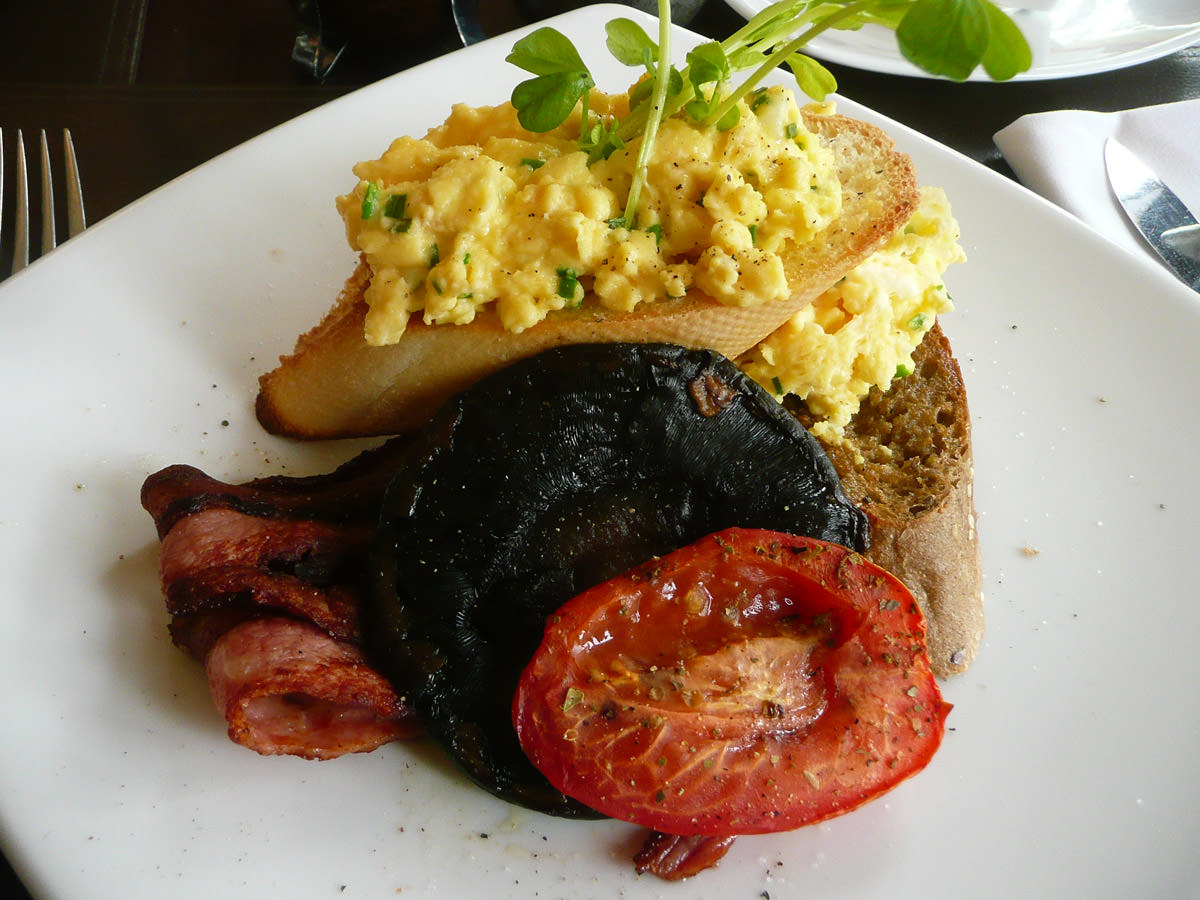 The Outram - the full fry-up