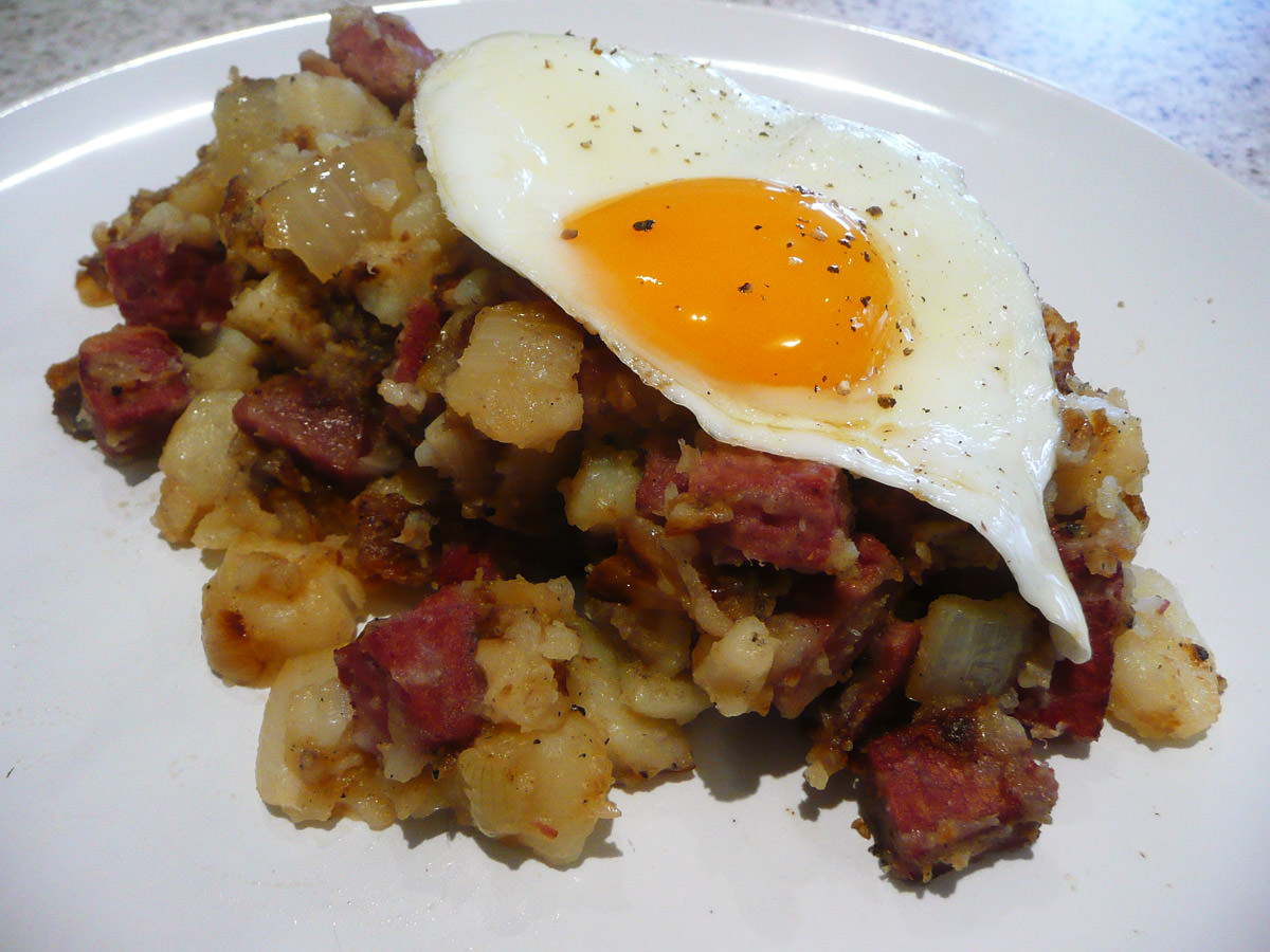 Corned beef hash with a fried egg