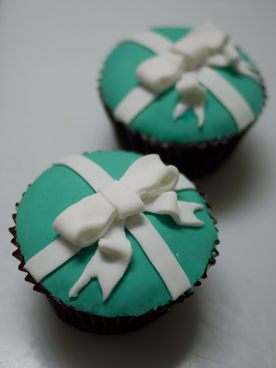 My Tiffany bow cupcakes