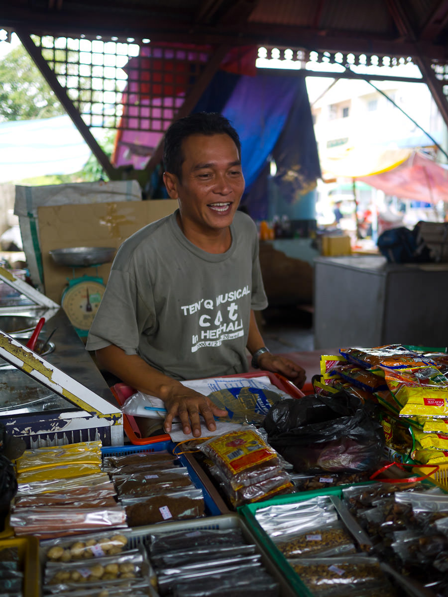 The rempah man, who sells curry pastes and sambal