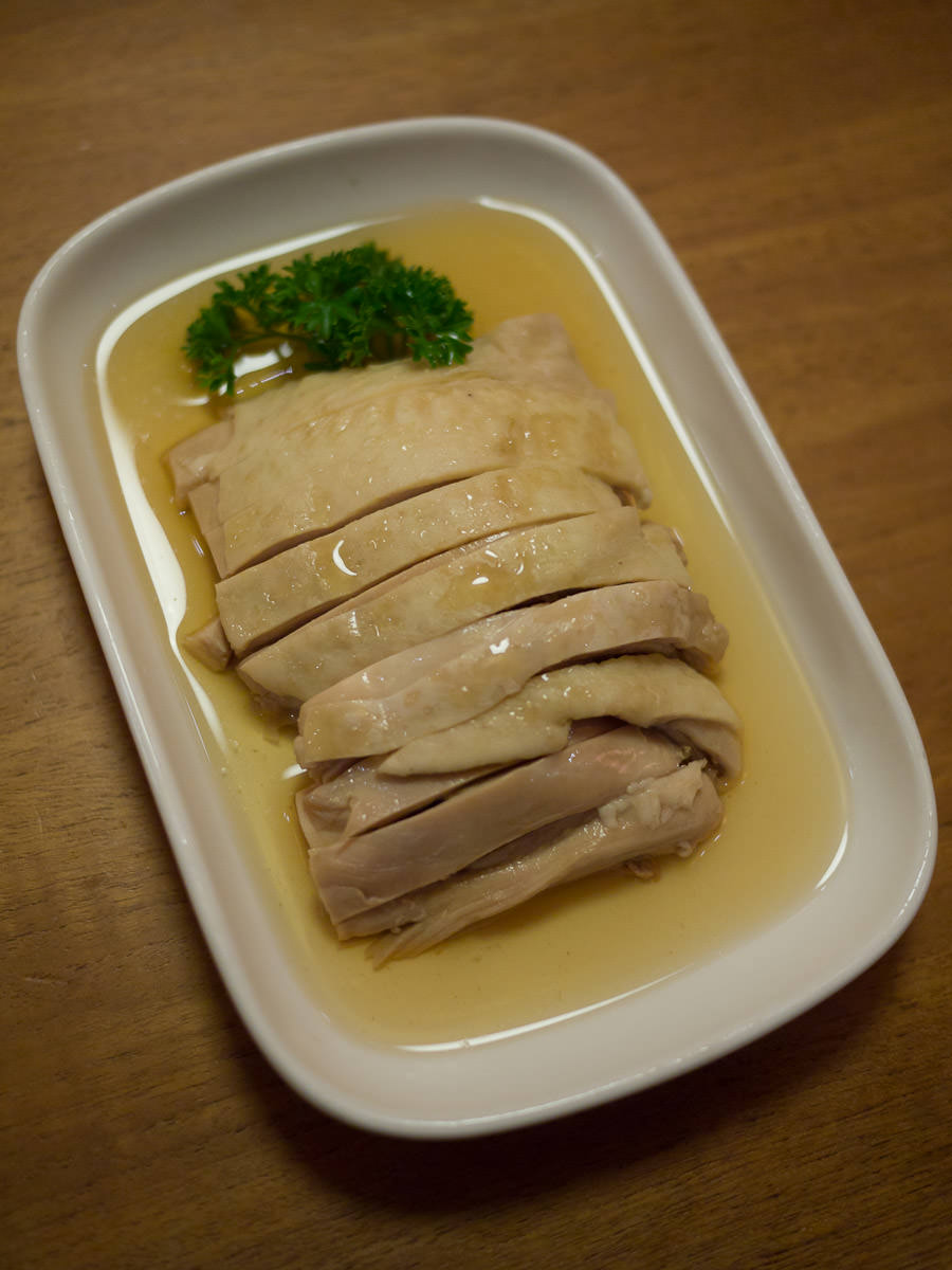 Shanghainese style drunken chicken (served cold)