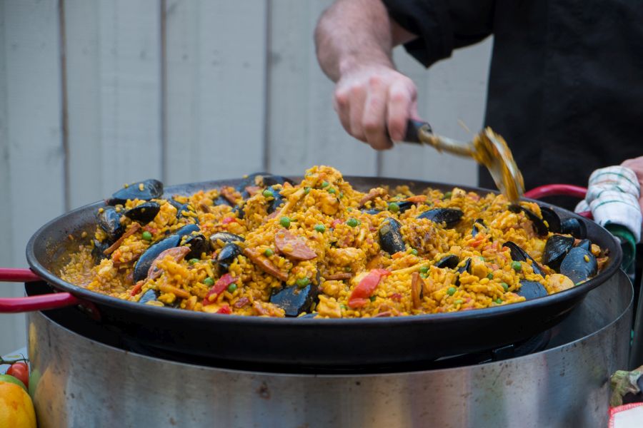 I had two servings of the paella, which included fish, prawns, calamari, mussels, chorizo, capsicum and peas