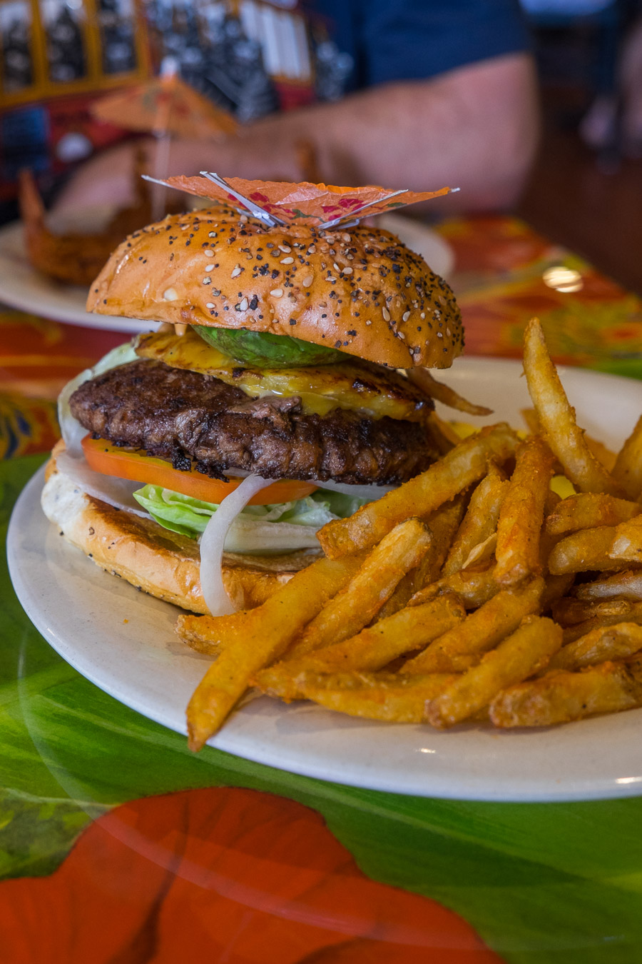 California Cheeseburger - with fresh grilled Hawaiian pineapple and California avocado slices (US$12.99). Fries on the side US$2.49