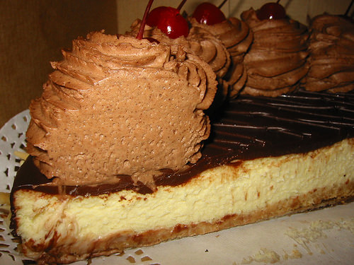 Cheesecake cross-section
