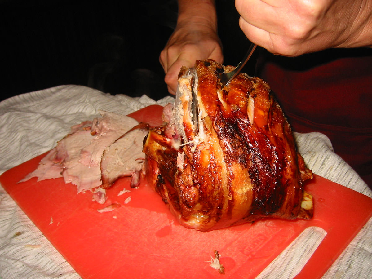 Roast pork carving
