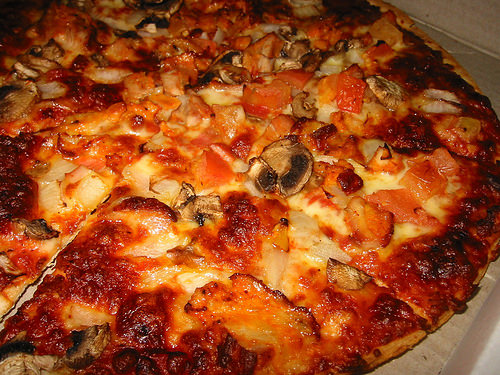 Dominos Chicken Monaco pizza