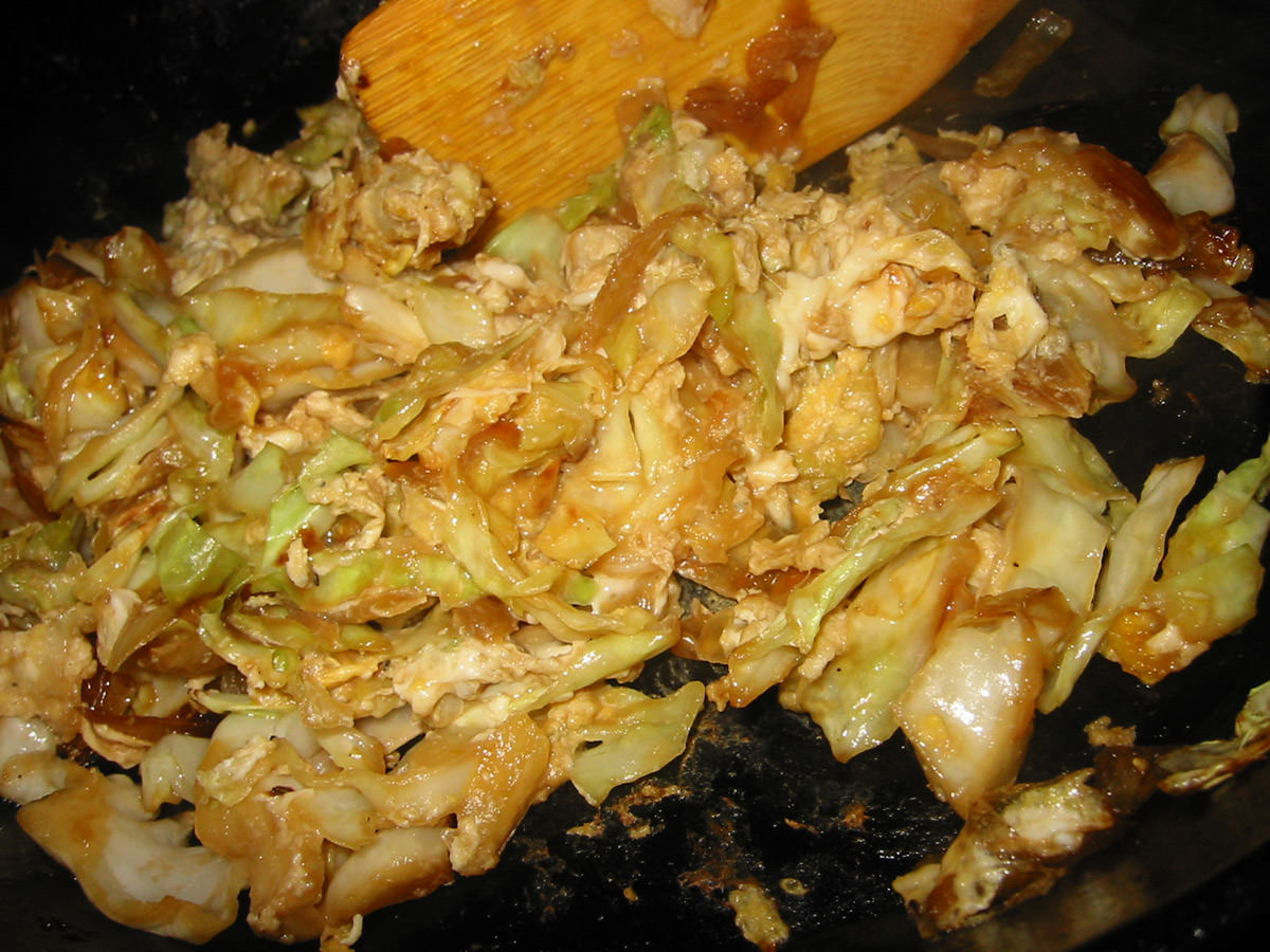 Click to see larger version of  Cabbage with egg in pan
