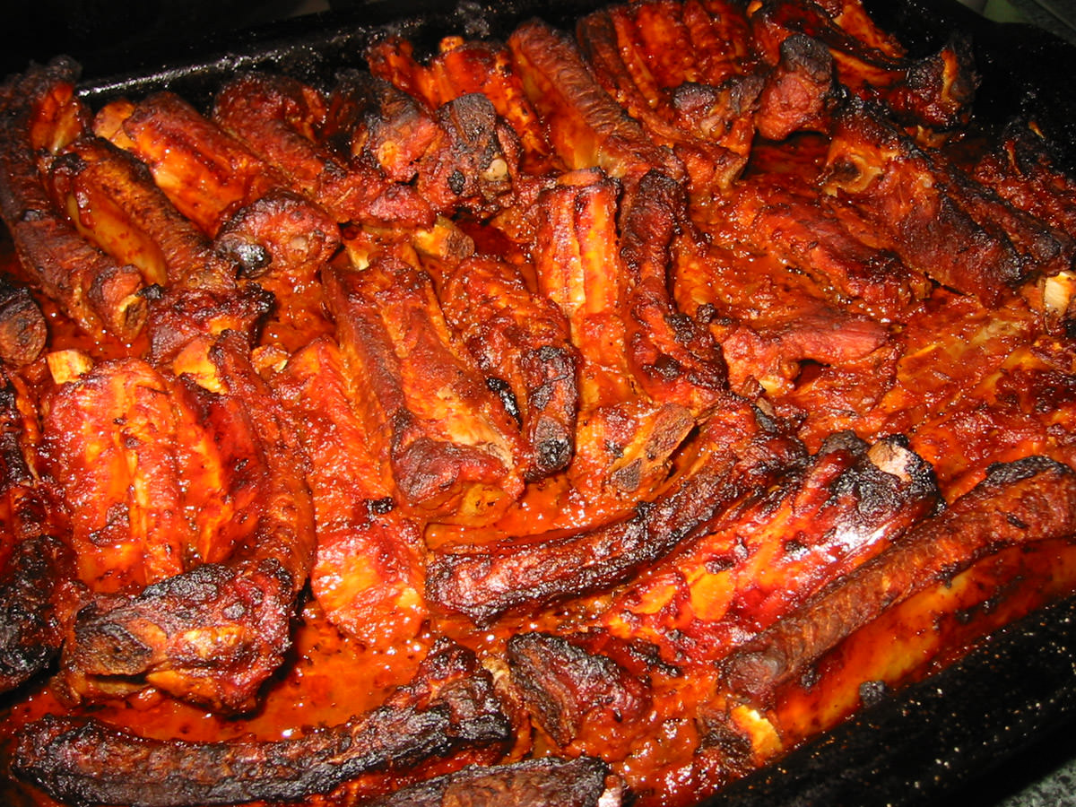 Pork ribs, fresh from the oven