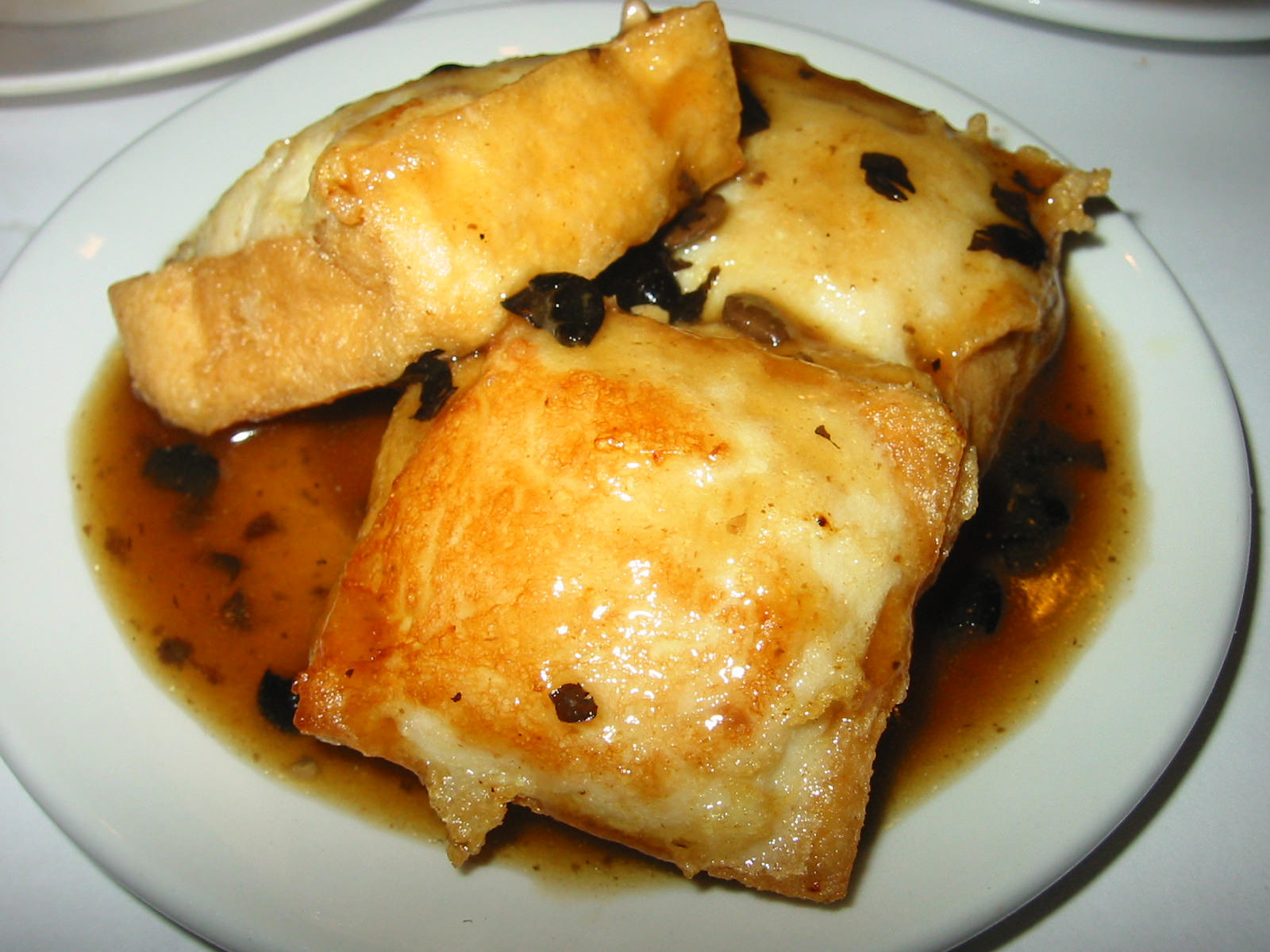 Stuffed tofu with black bean sauce