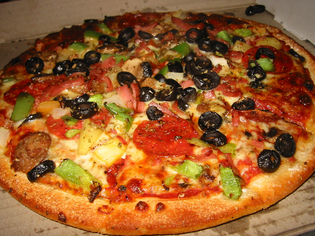 The Lot on classic crust