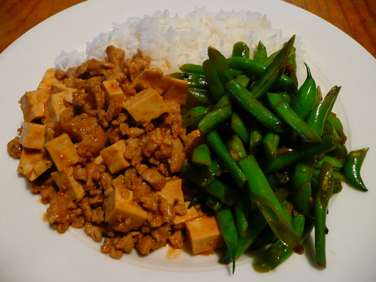 Ma po tofu, stirfried green beans and rice