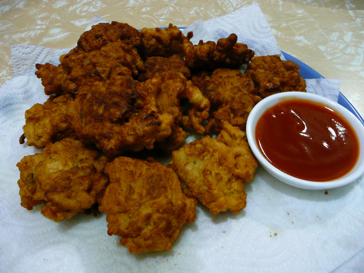 Chicken and noodle fritters