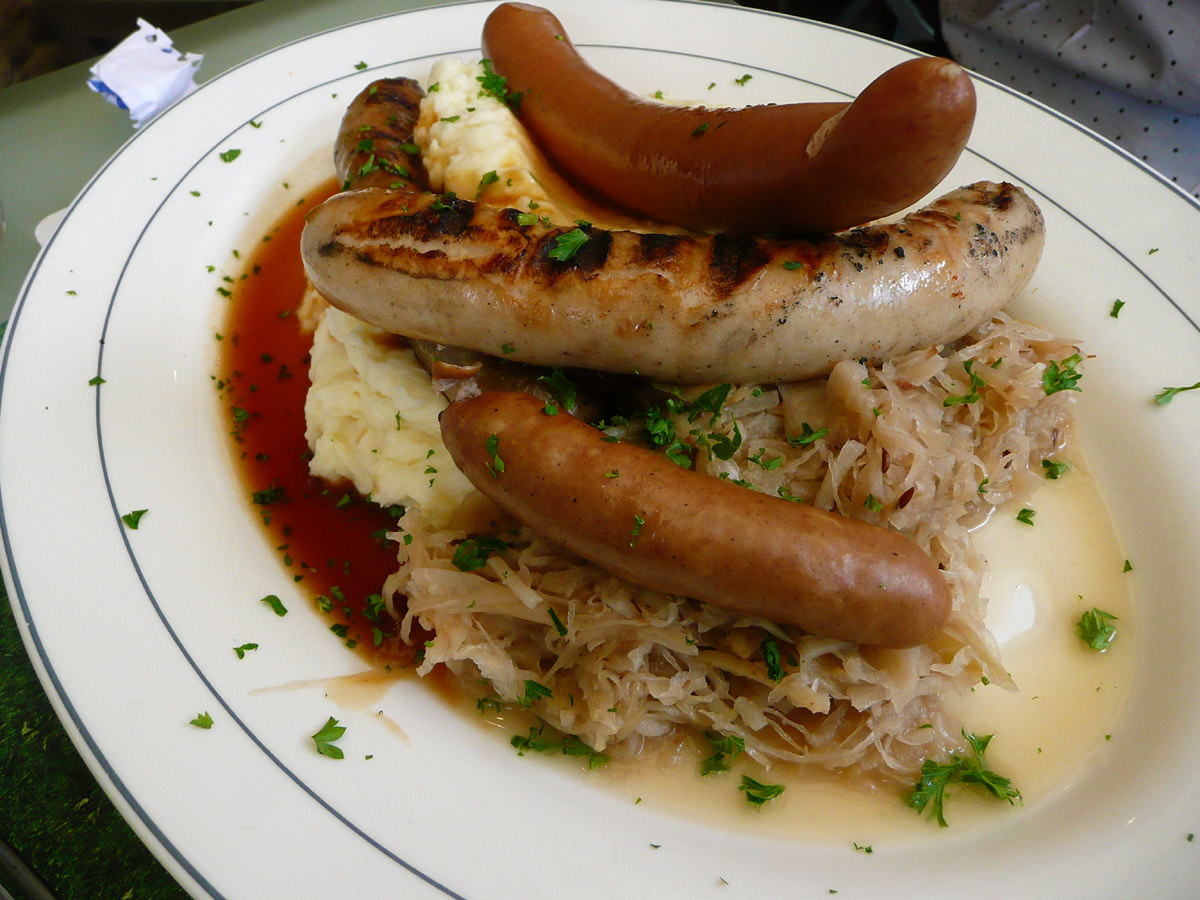 Wurst platte (mixed sausages)