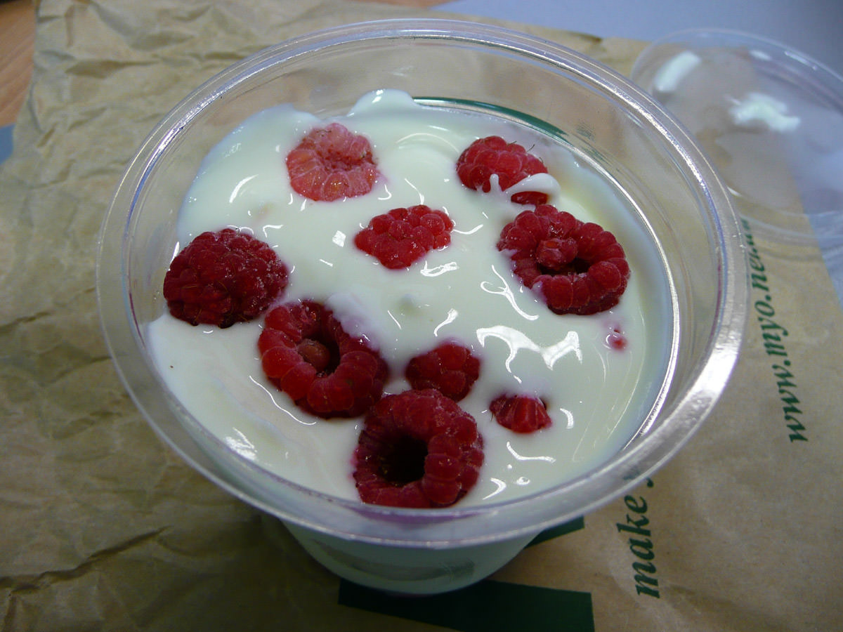 MYO raspberries and yoghurt
