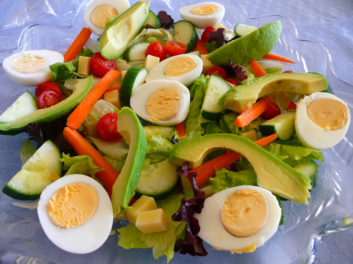 Salad with hard-boiled eggs and avocado