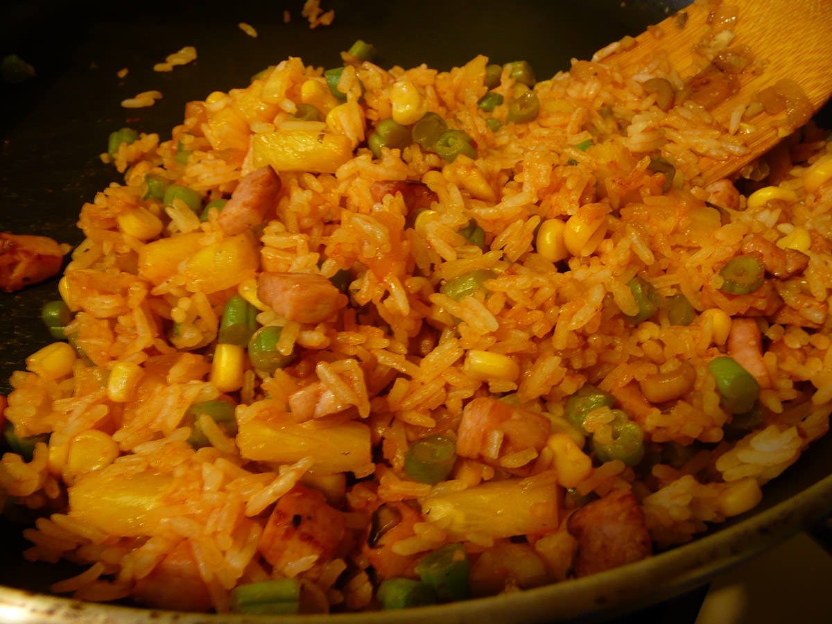 Ham and pineapple fried rice