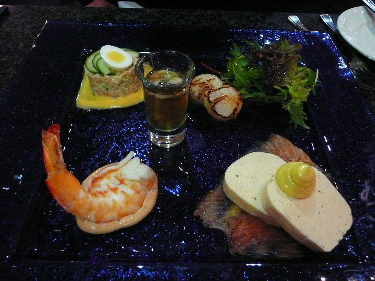 Seafood tasting plate