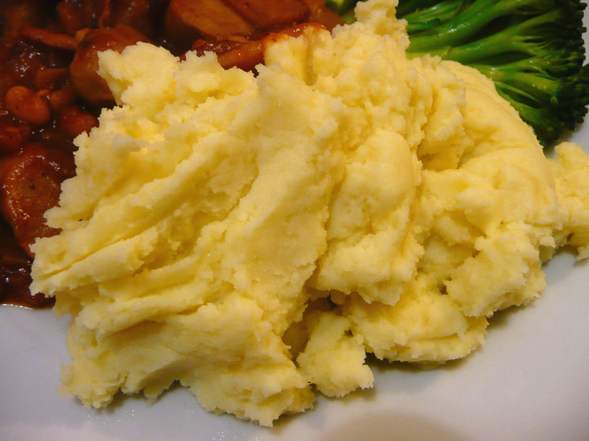 Mashed potatoes with sour cream