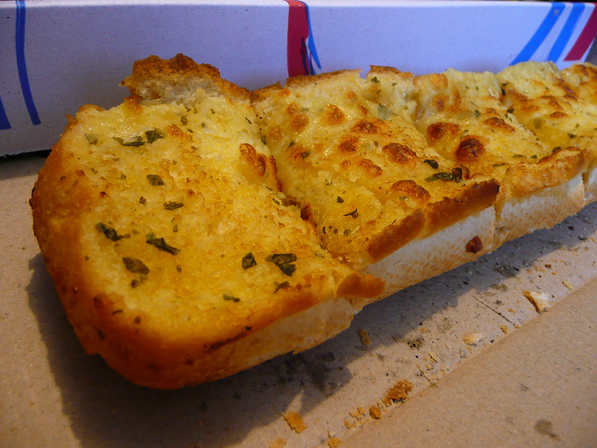 Cheesy garlic bread from Dominos
