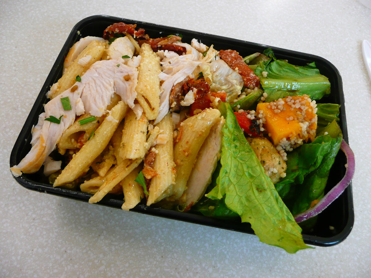 Express salad combo takeaway from Sumo Salad