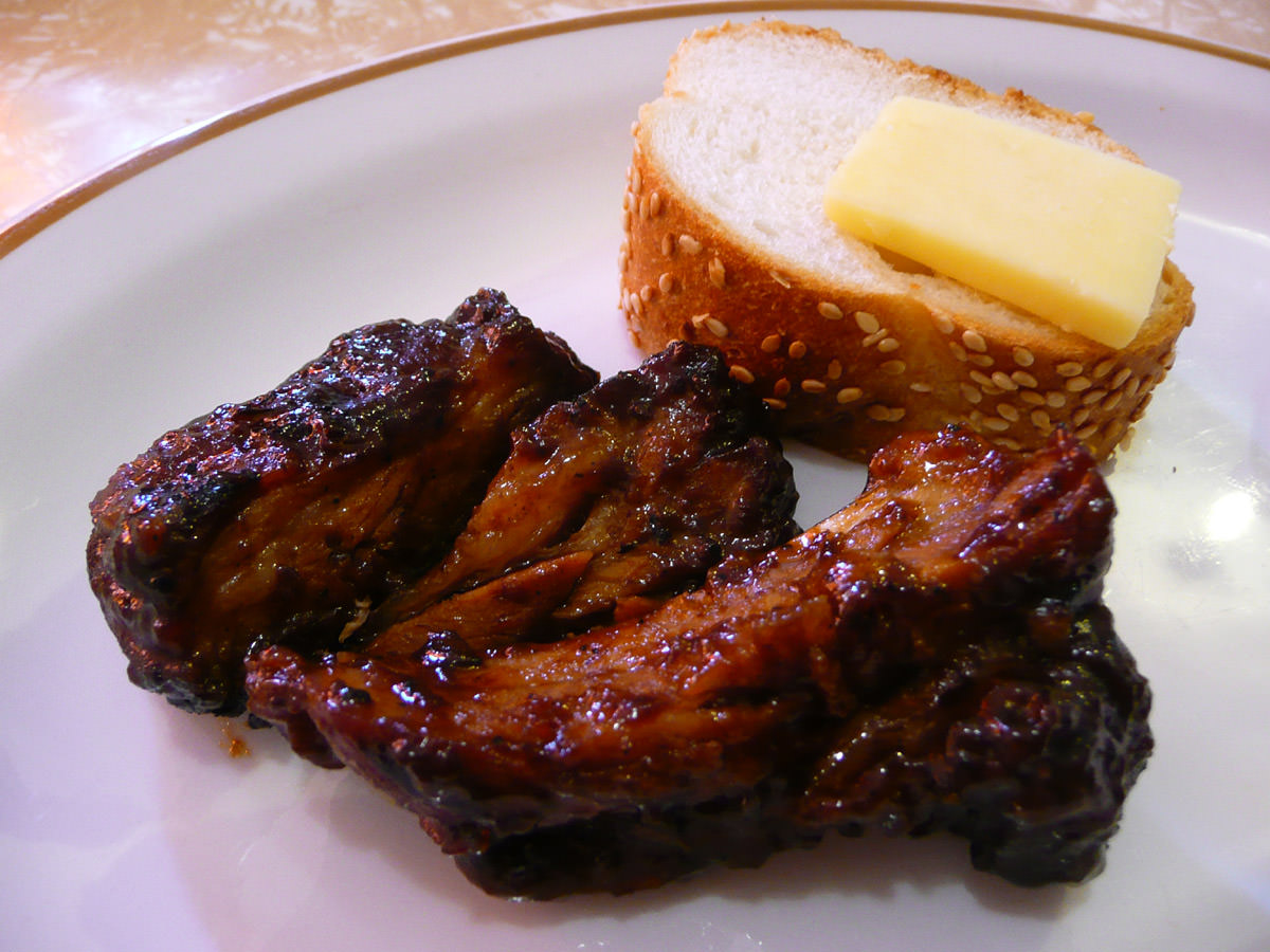Pork ribs, bread and cheese