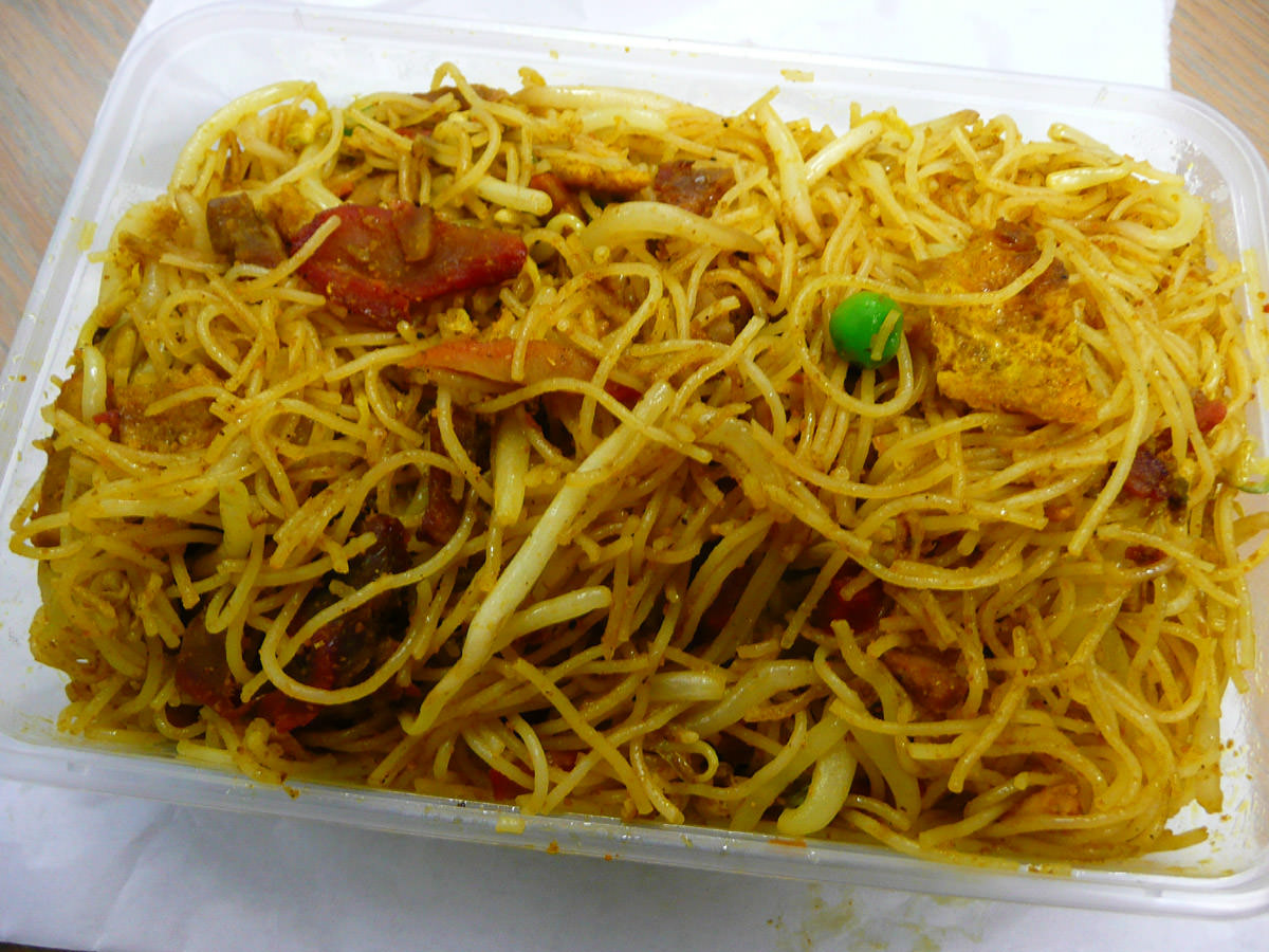 Dry curry noodles from 88 Royal