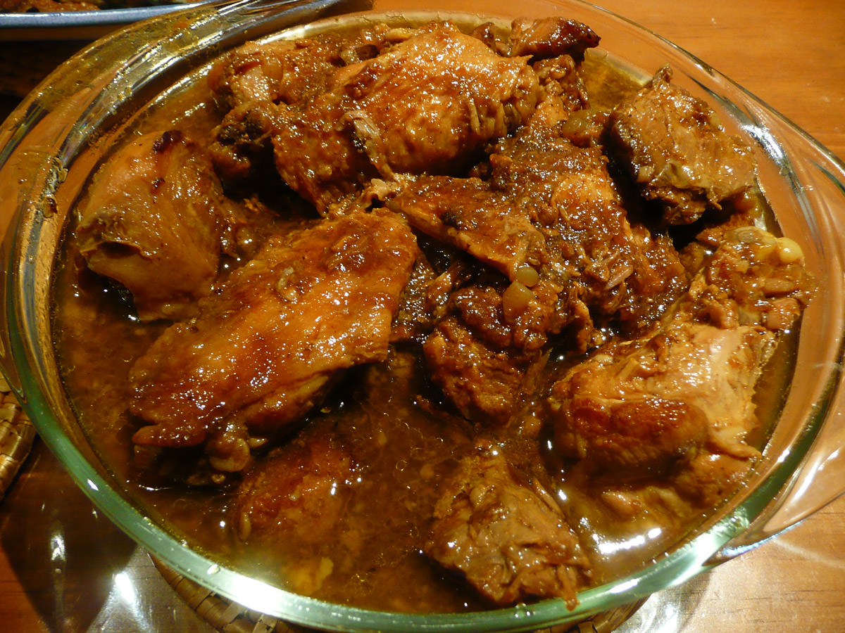 Babi hong (Red cooked pork, with chicken thrown in too)
