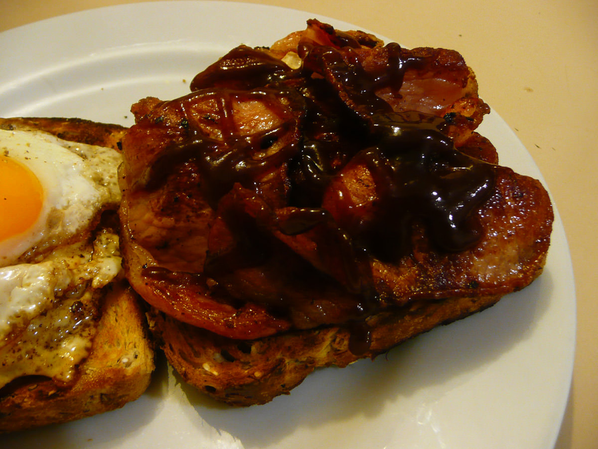 Bacon and barbecue sauce