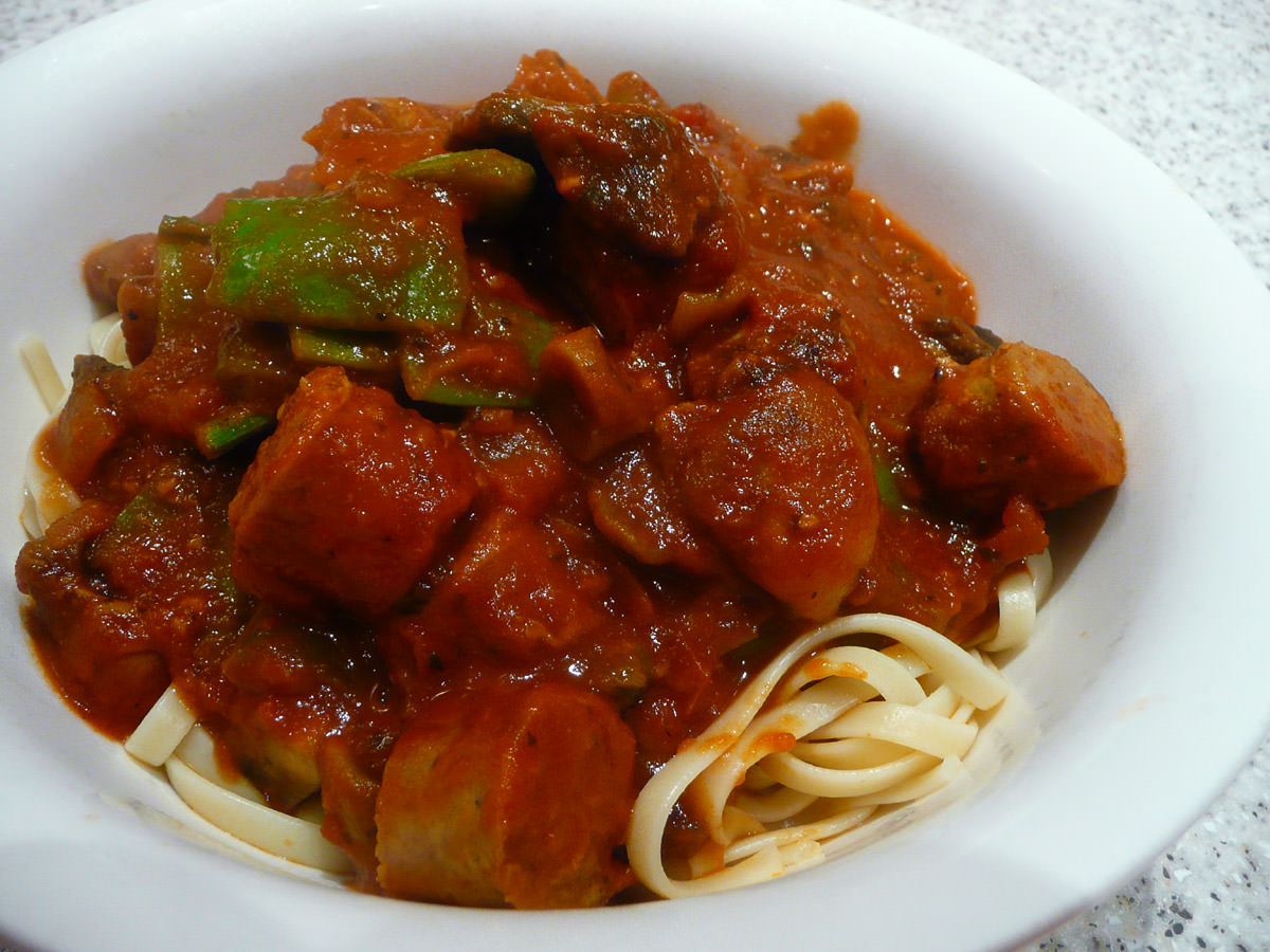 Linguine with Italian sausage and vegetables