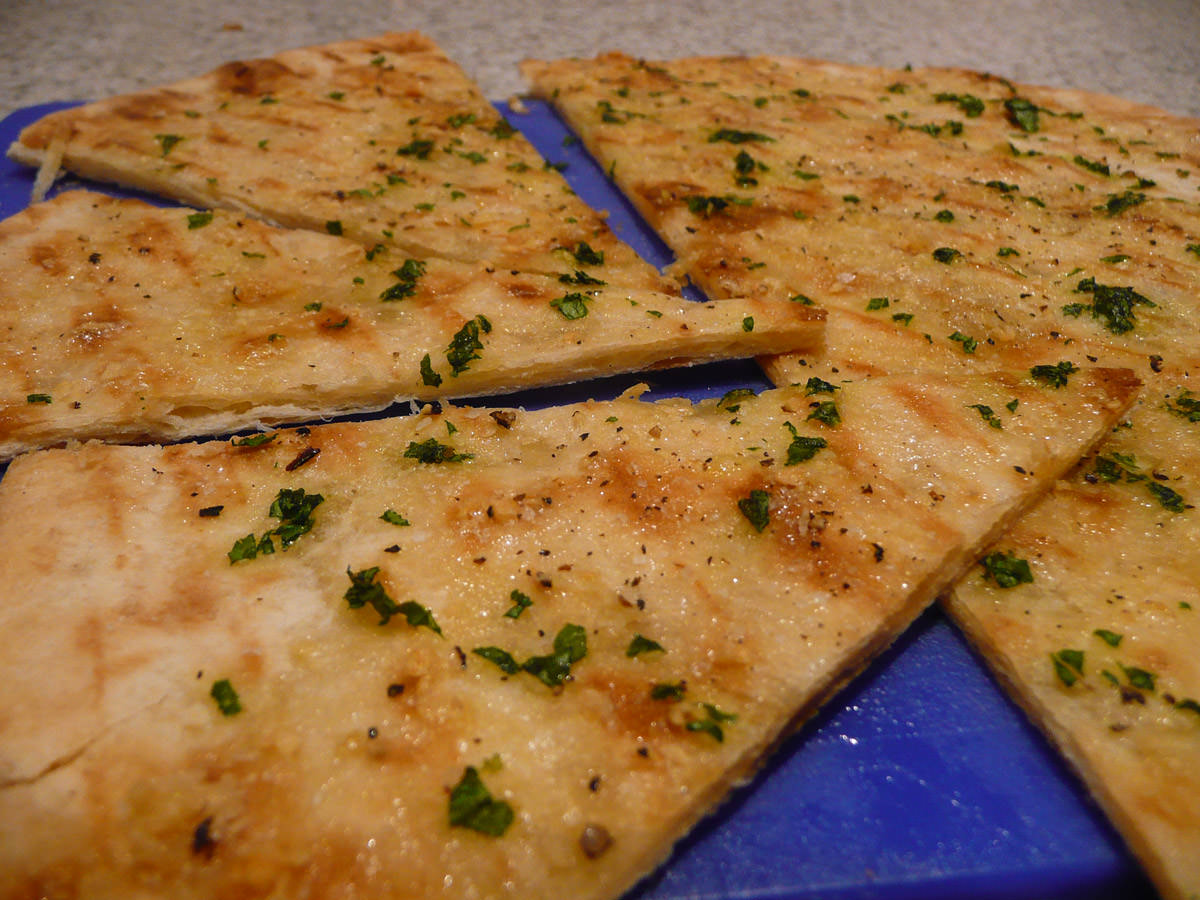 Garlic and salt pizza close-up