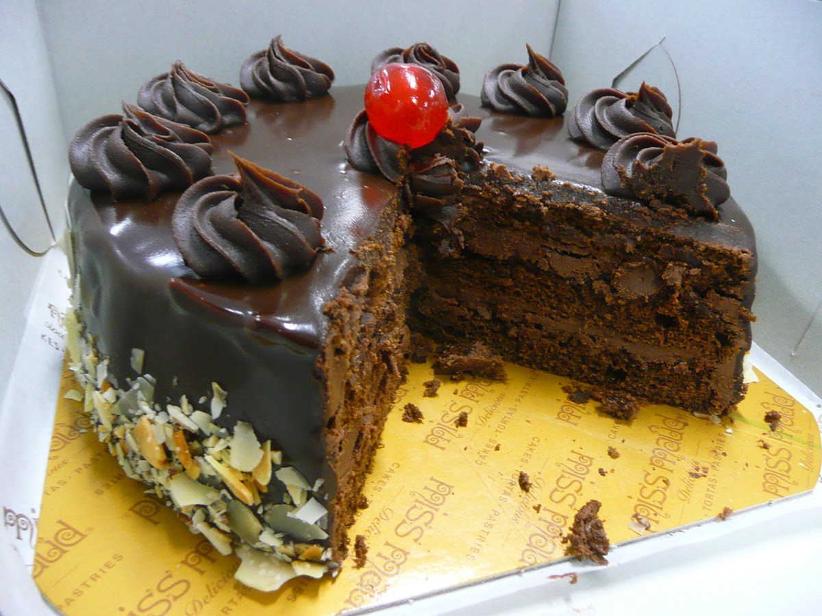 Chocolate cake from Miss Maud