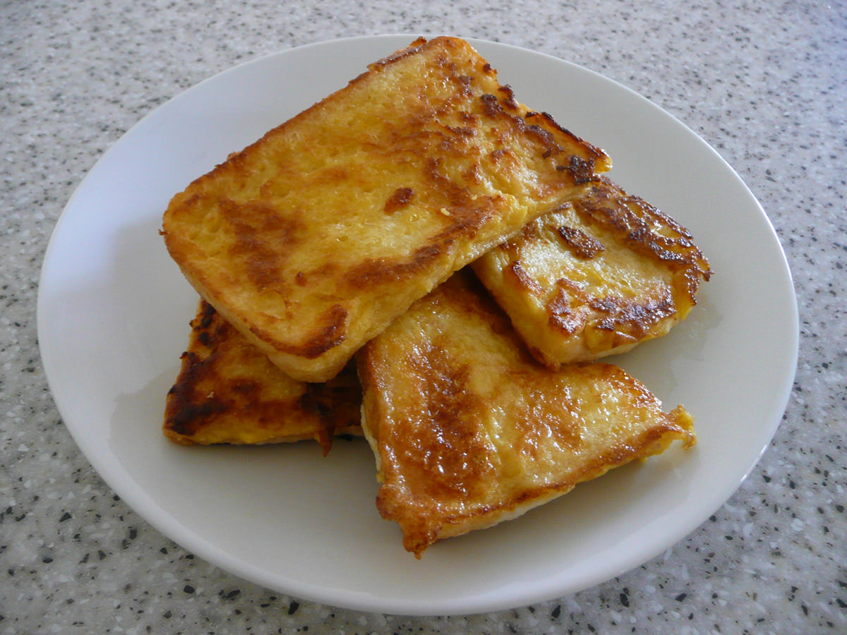 French toast - 4 slices for breakfast